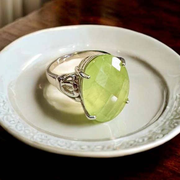 ☀️Rare Australian Golden Prehnite Sterling Silver Ring (7)☀️ - Picture 1 of 14